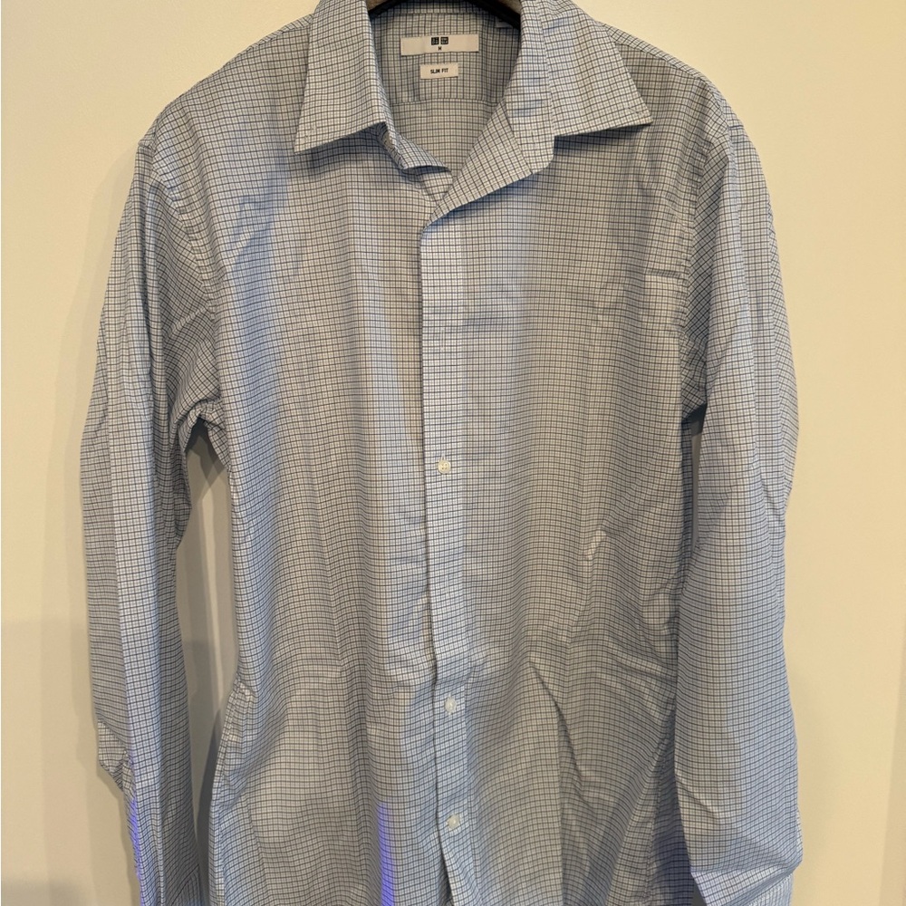 Uniqlo Light Blue Checkered Button Down Shirt